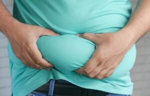 Read more about the article OTYŁOŚĆ – 30% OSÓB W POLSCE MA OTYŁOŚĆ. JEJ WPŁYW NA ZDROWIE FIZYCZNE I PSYCHICZNE