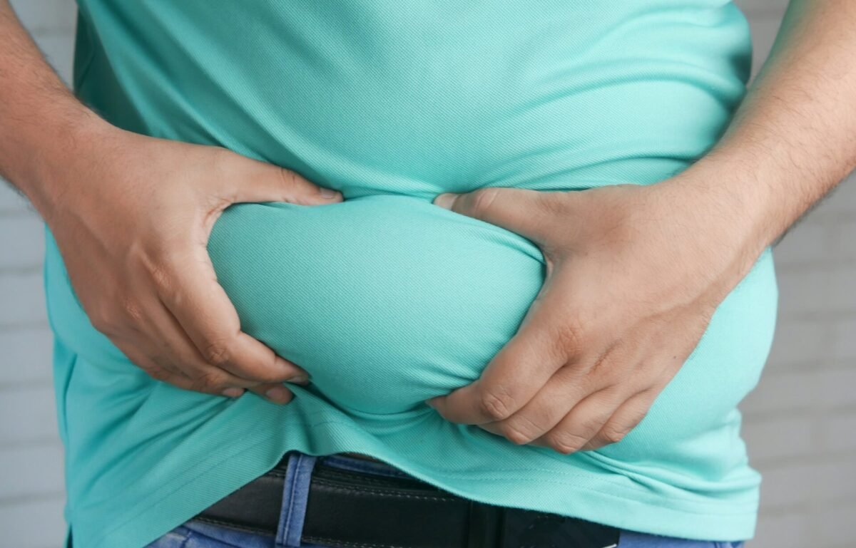 OTYŁOŚĆ – 30% OSÓB W POLSCE MA OTYŁOŚĆ. JEJ WPŁYW NA ZDROWIE FIZYCZNE I PSYCHICZNE